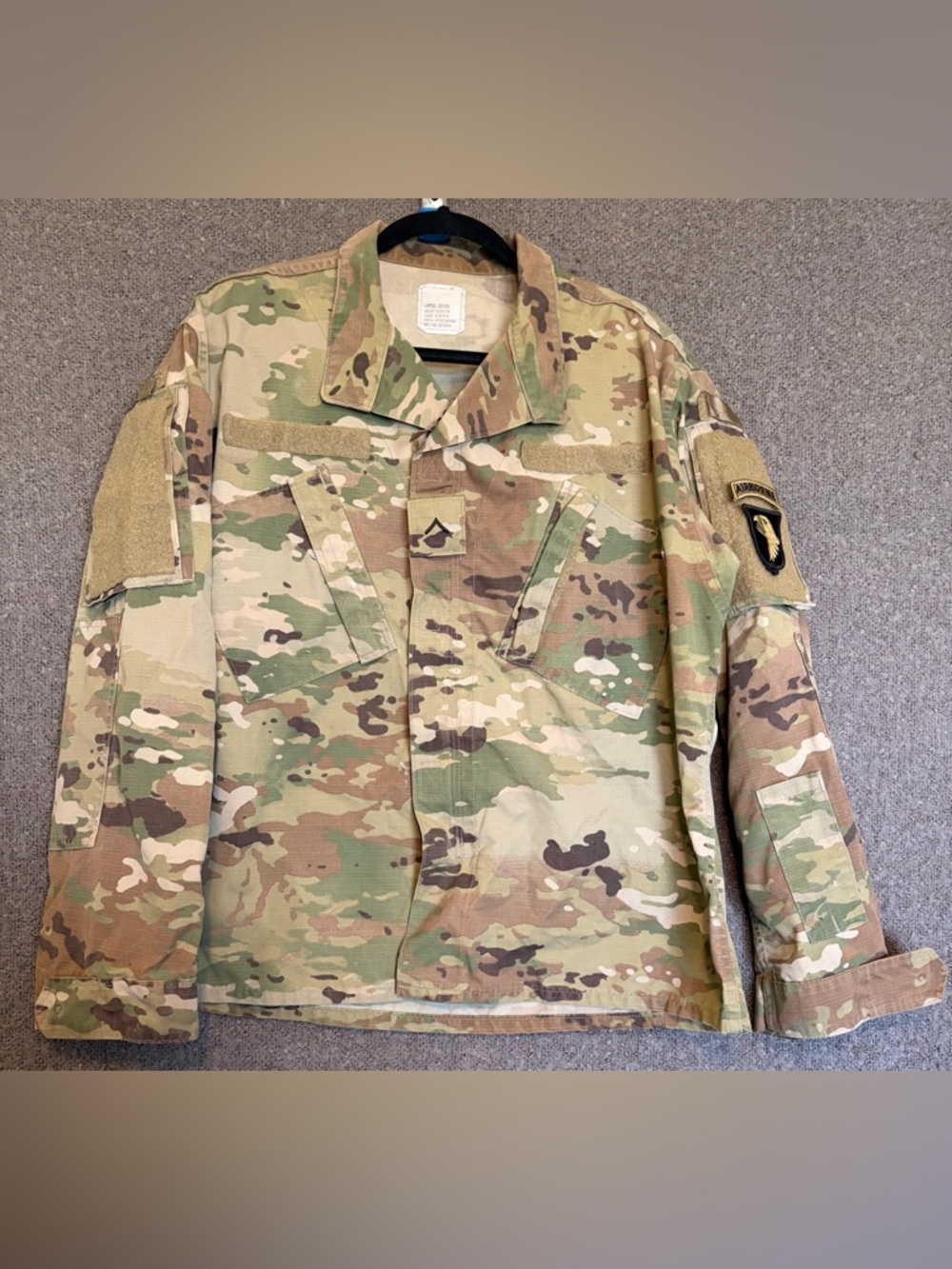 Men's Military Camouflage Field Jacket - Large Short